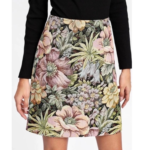 Top Shop Jacquard multi-colored Grannie Chic Floral Tapestry Weave Mini Skirt 8 - Picture 1 of 14